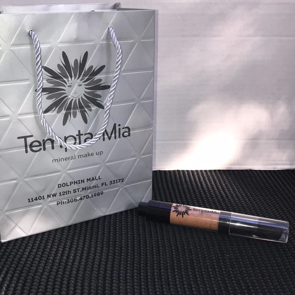 🆕Tempta Mia Mineral Powder Brush (Dark)